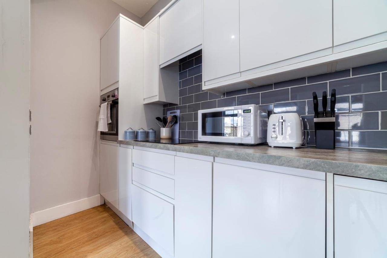 런던 West Kensington 아파트 외부 사진